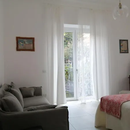 Le Pecore Di Terracotta