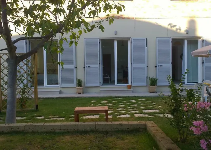 Le Pecore Di Terracotta Pesaro